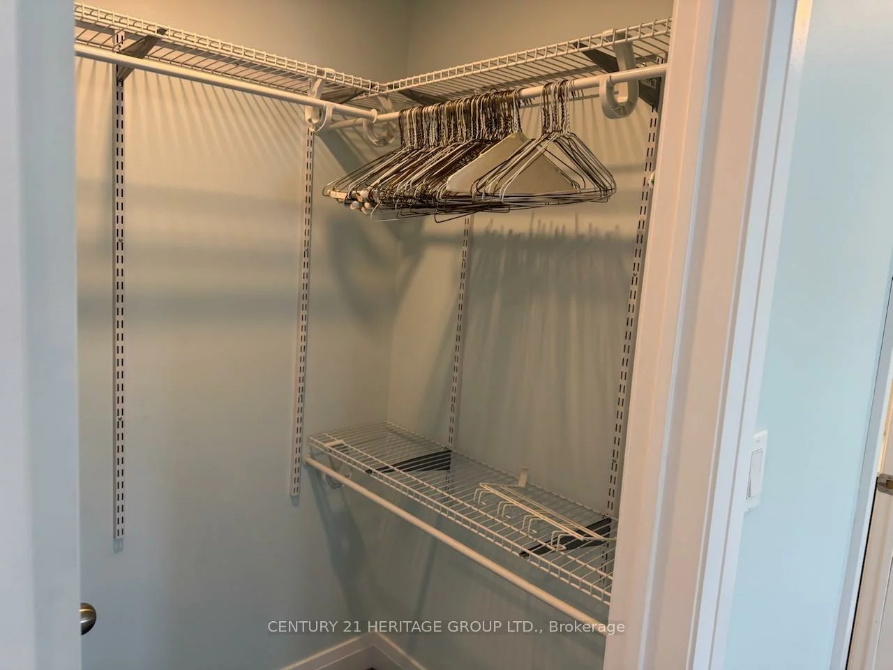 2286B, Somers, Alcona, Innisfil