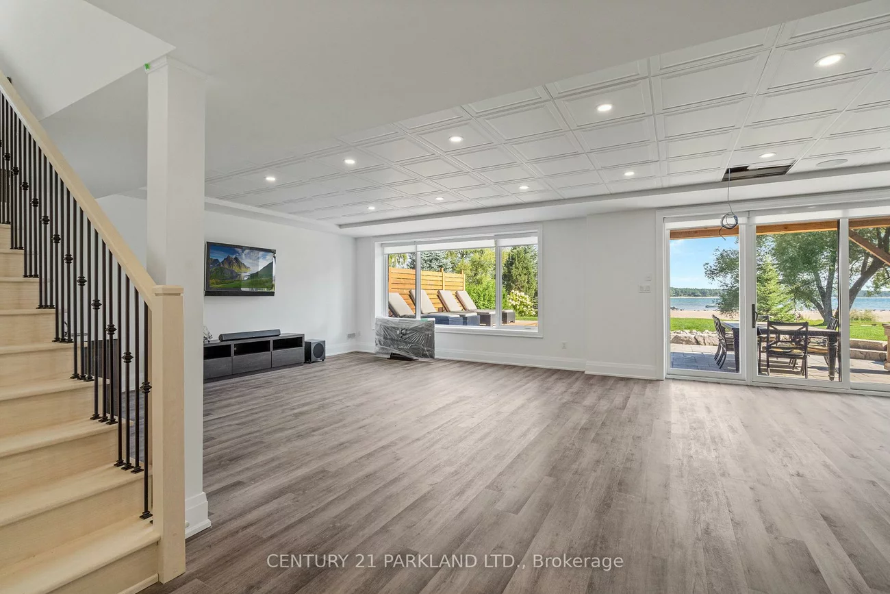 1352, Davis, Lefroy, Innisfil