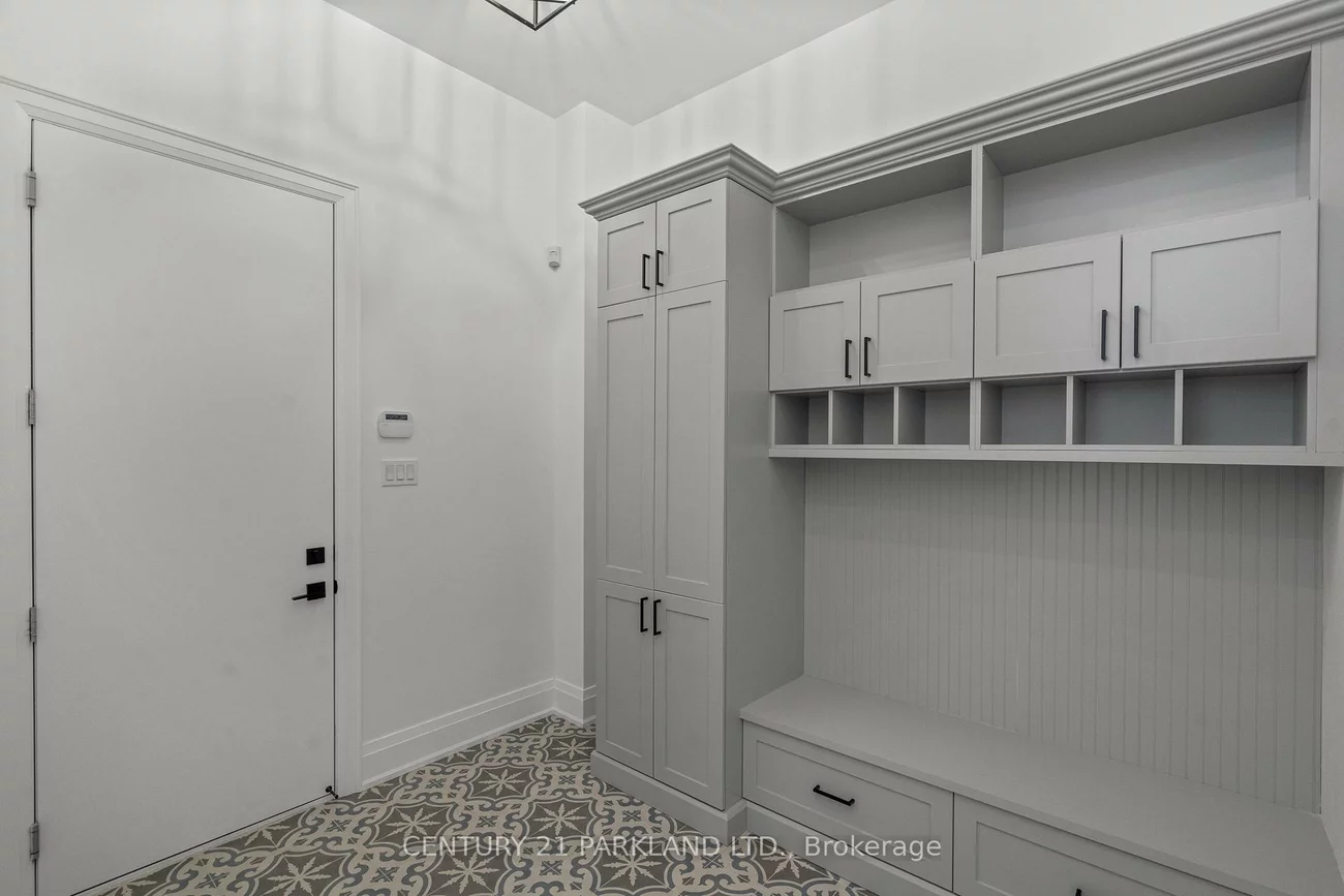 1352, Davis, Lefroy, Innisfil