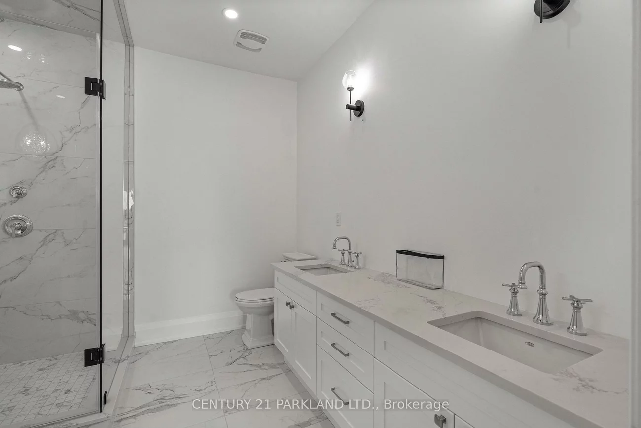 1352, Davis, Lefroy, Innisfil