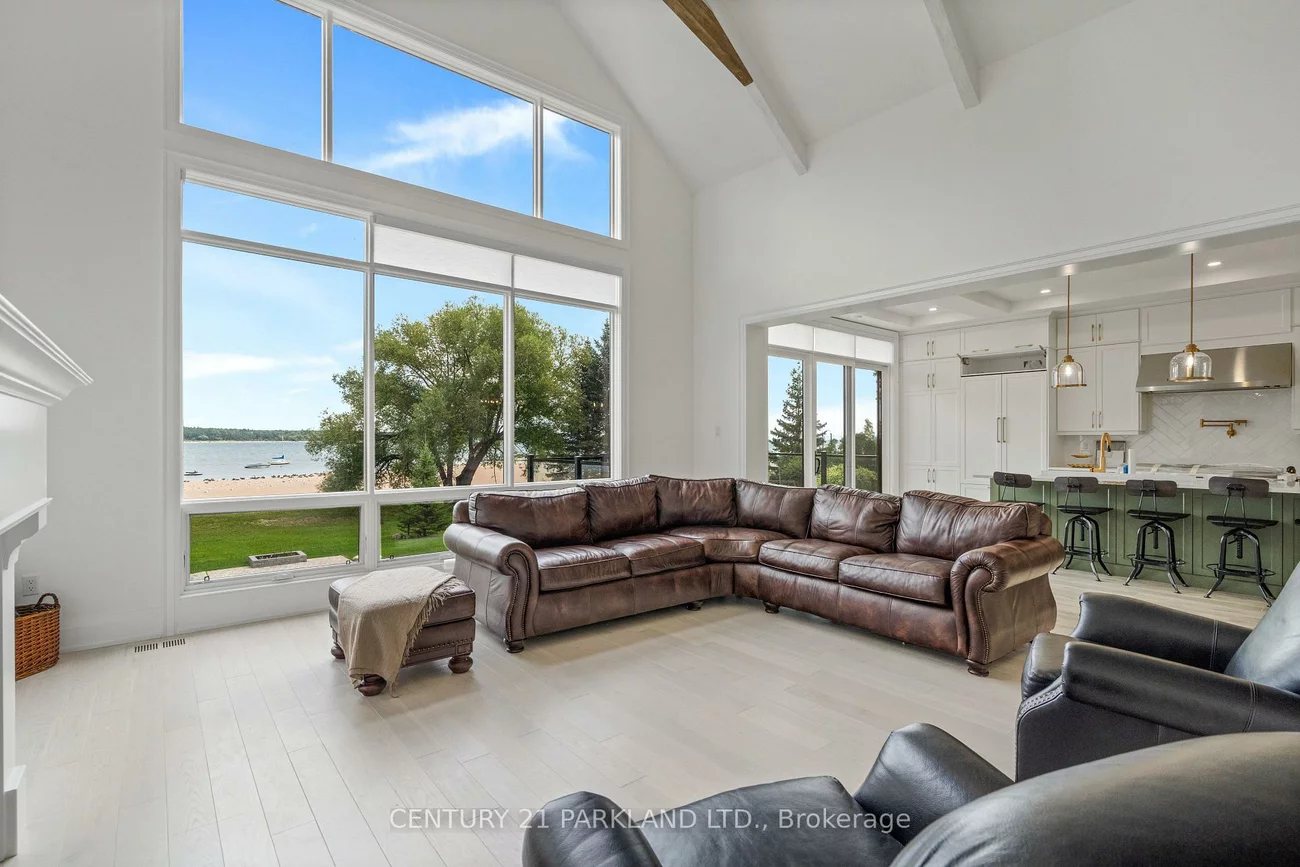 1352, Davis, Lefroy, Innisfil