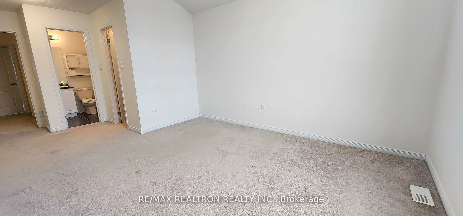 1245, Leslie, Alcona, Innisfil