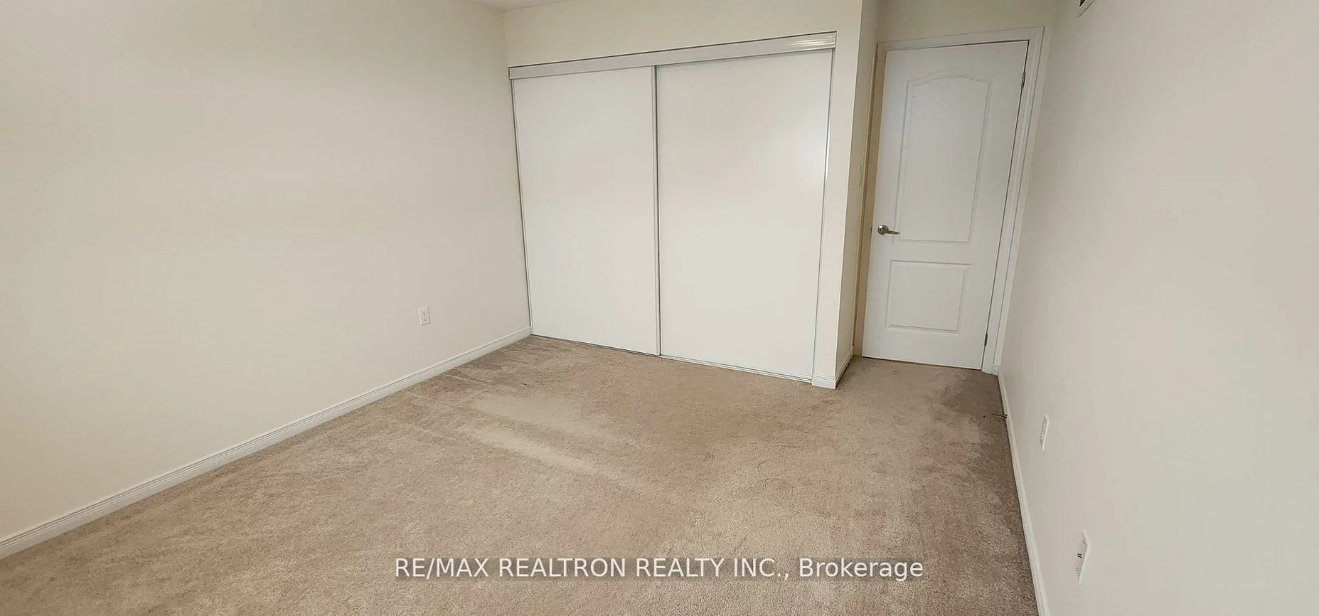 1245, Leslie, Alcona, Innisfil