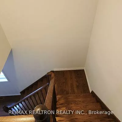 1245, Leslie, Alcona, Innisfil