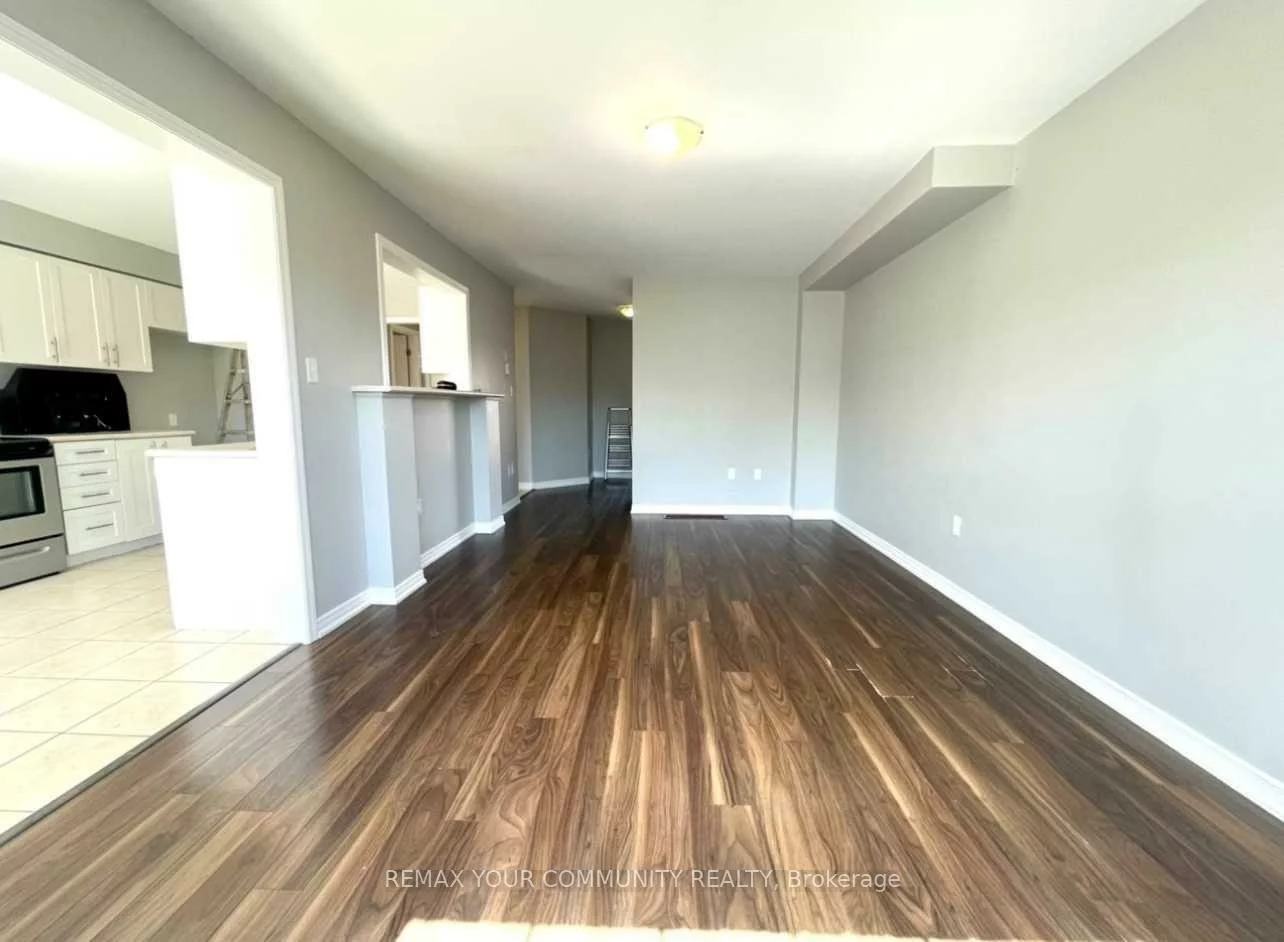 1385, Hunter (Main Flr), Alcona, Innisfil