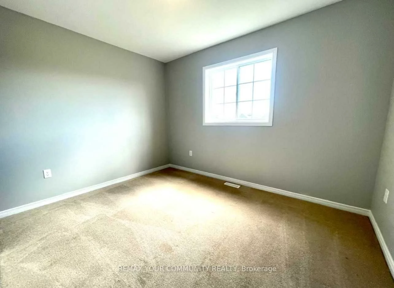 1385, Hunter (Main Flr), Alcona, Innisfil