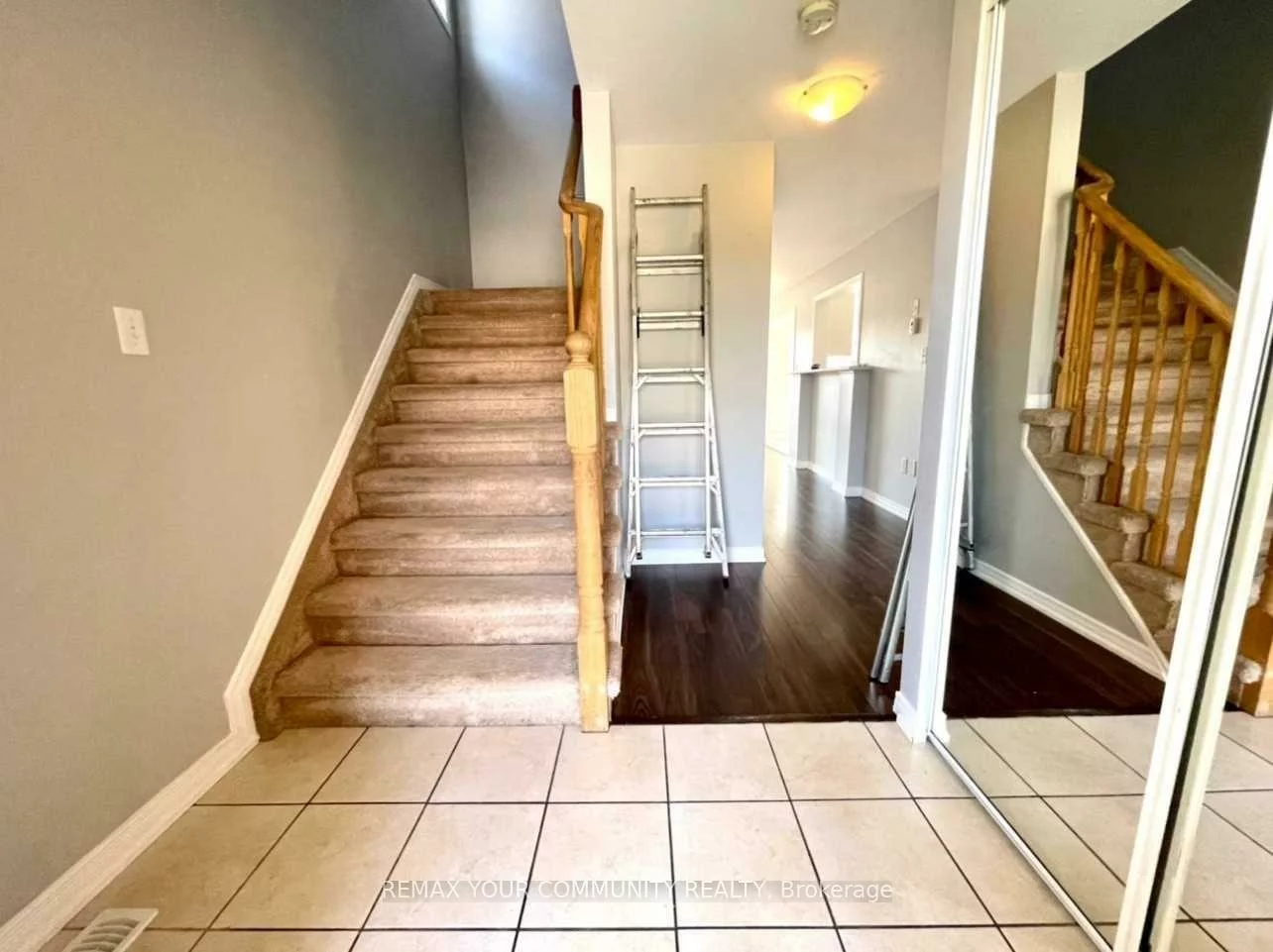 1385, Hunter (Main Flr), Alcona, Innisfil