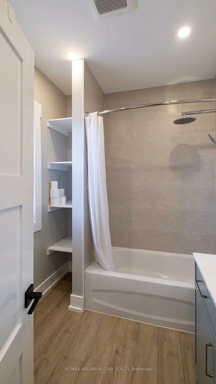 14, QUEEN, Cookstown, Innisfil