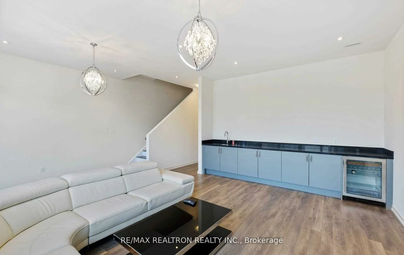 3680, Ferretti, Rural Innisfil, Innisfil