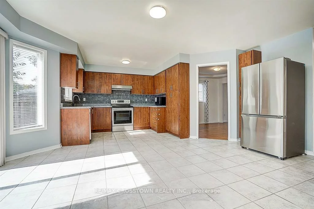 1187, Leslie, Alcona, Innisfil