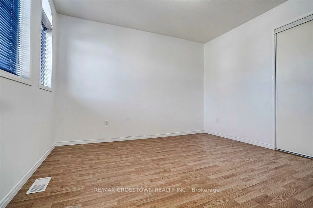 1187, Leslie, Alcona, Innisfil