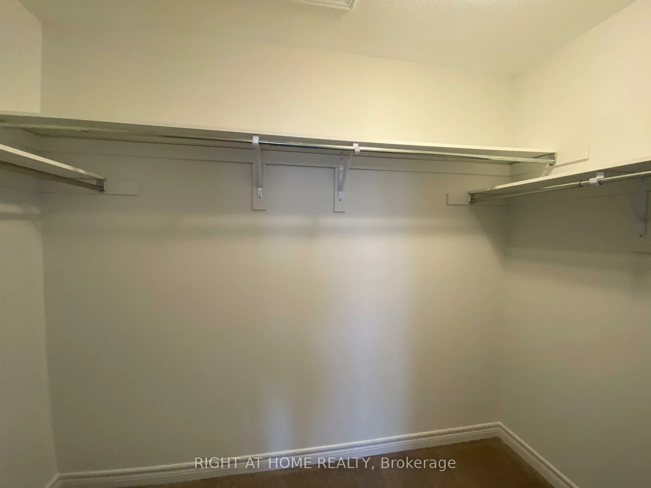 2124, Dale, Alcona, Innisfil