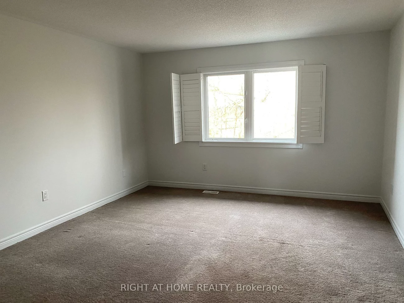 2124, Dale, Alcona, Innisfil