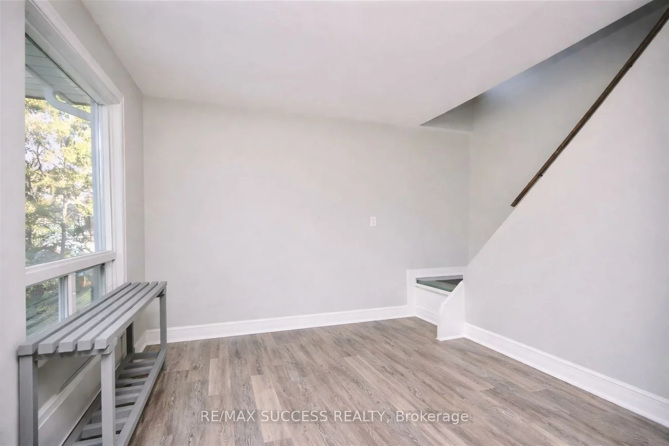 1711, St Johns, Alcona, Innisfil