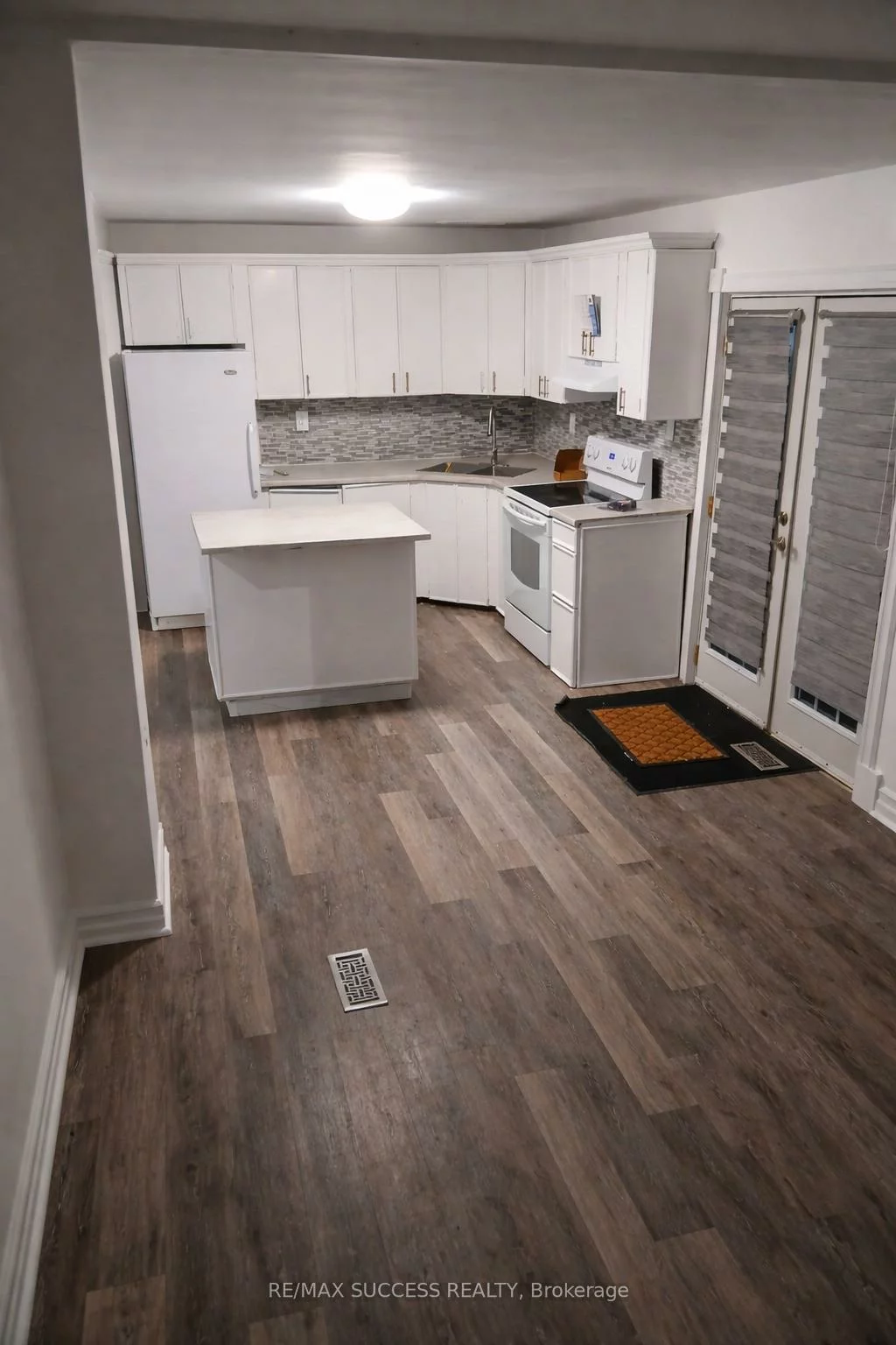 1711, St Johns, Alcona, Innisfil