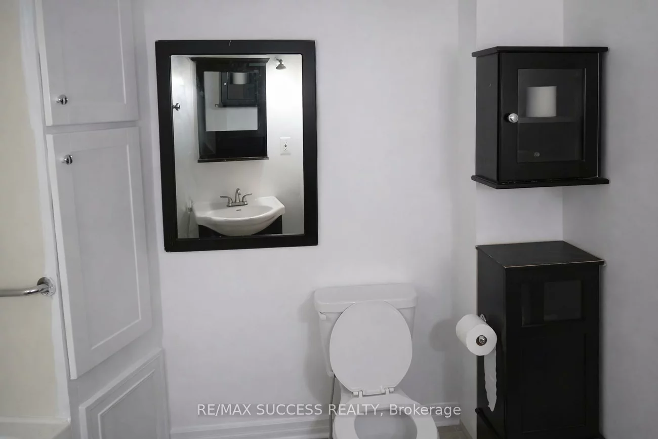 1711, St Johns, Alcona, Innisfil