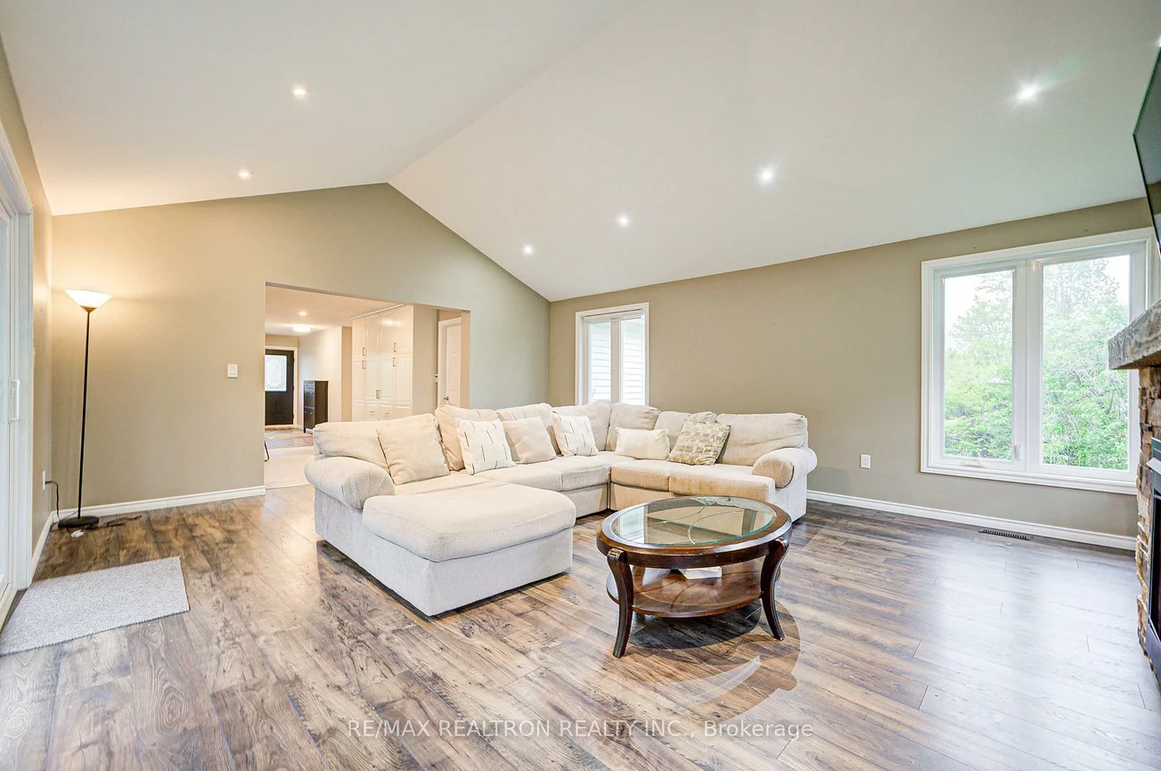 1147, Belle Aire Beach, Rural Innisfil, Innisfil