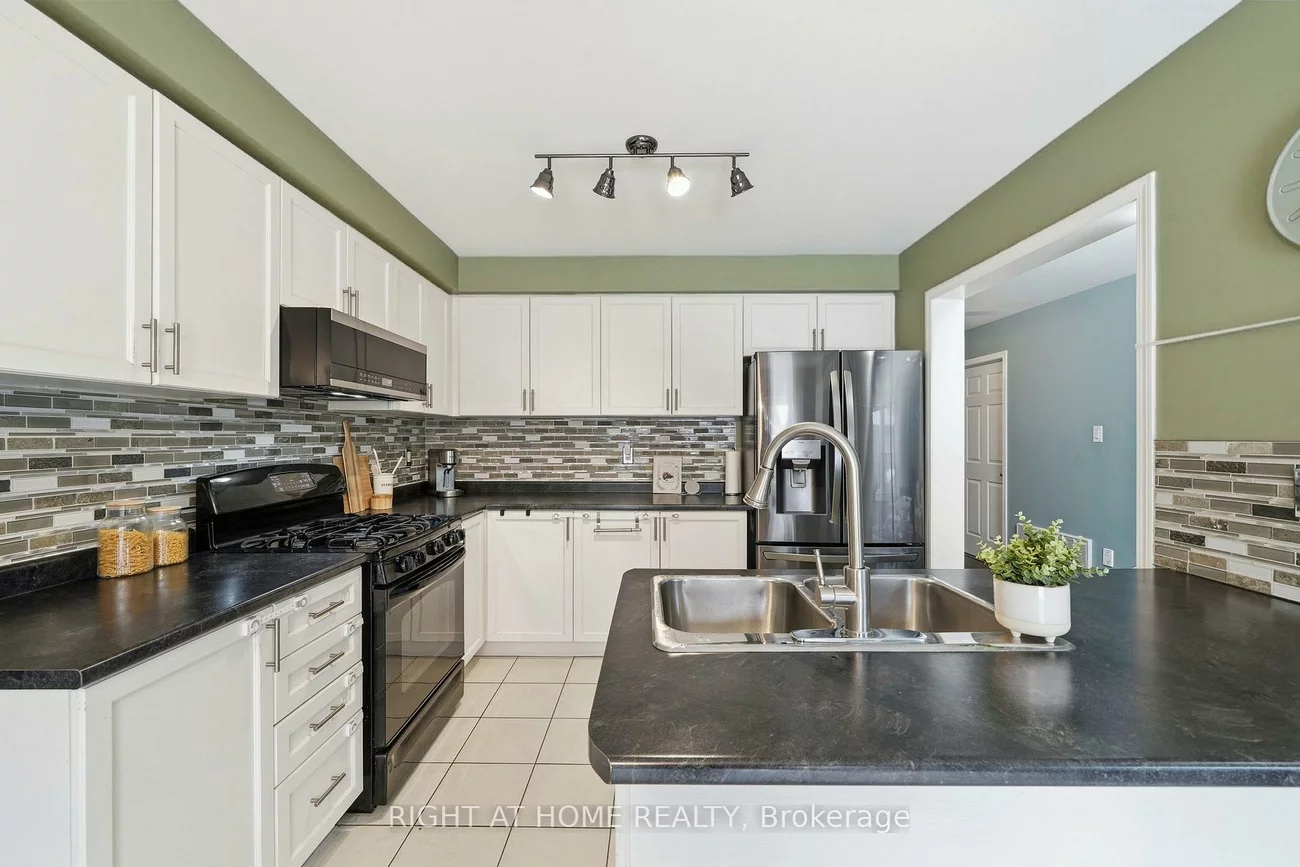 1209, Mary Lou, Alcona, Innisfil