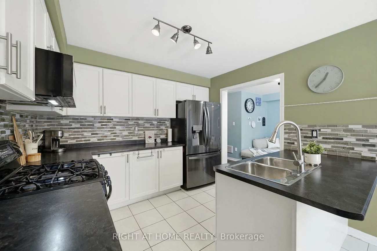 1209, Mary Lou, Alcona, Innisfil