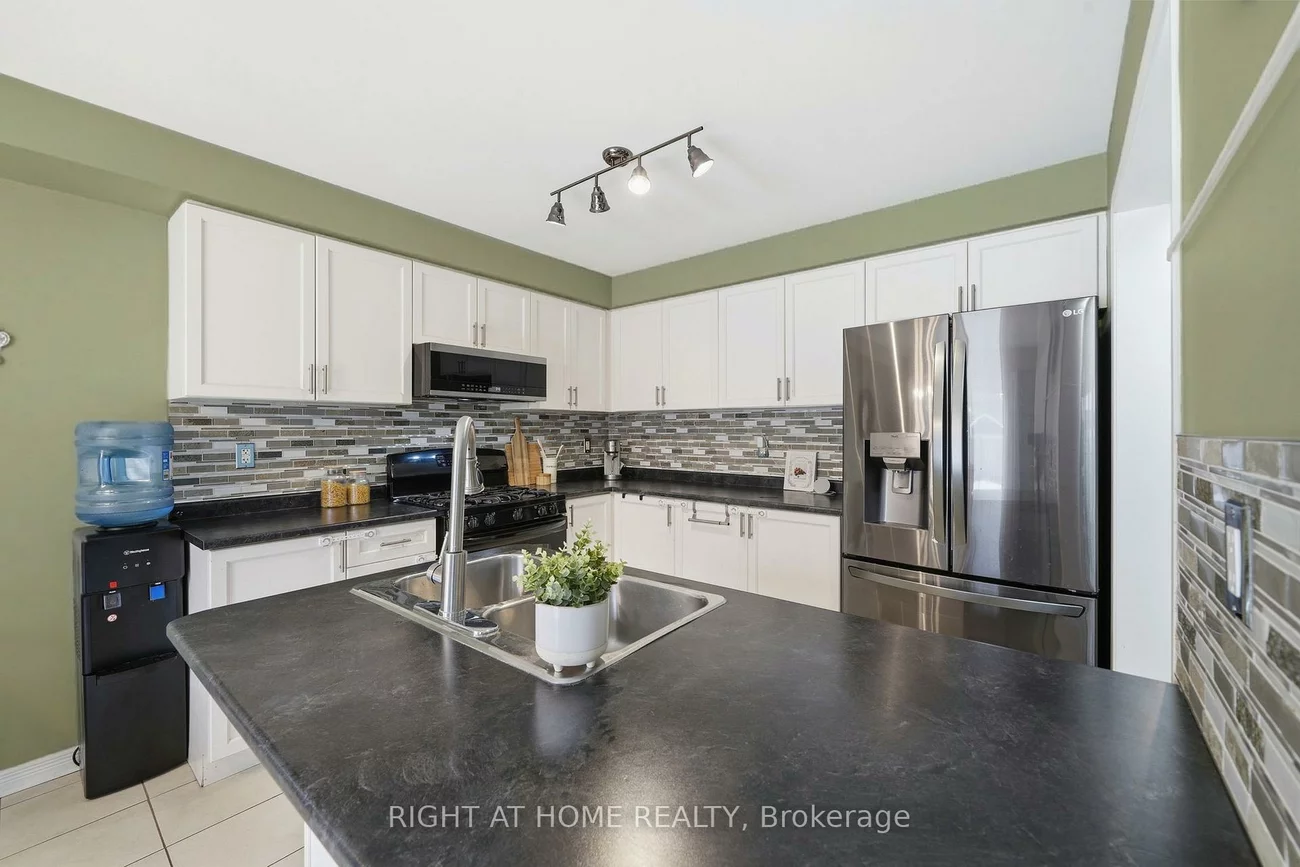 1209, Mary Lou, Alcona, Innisfil