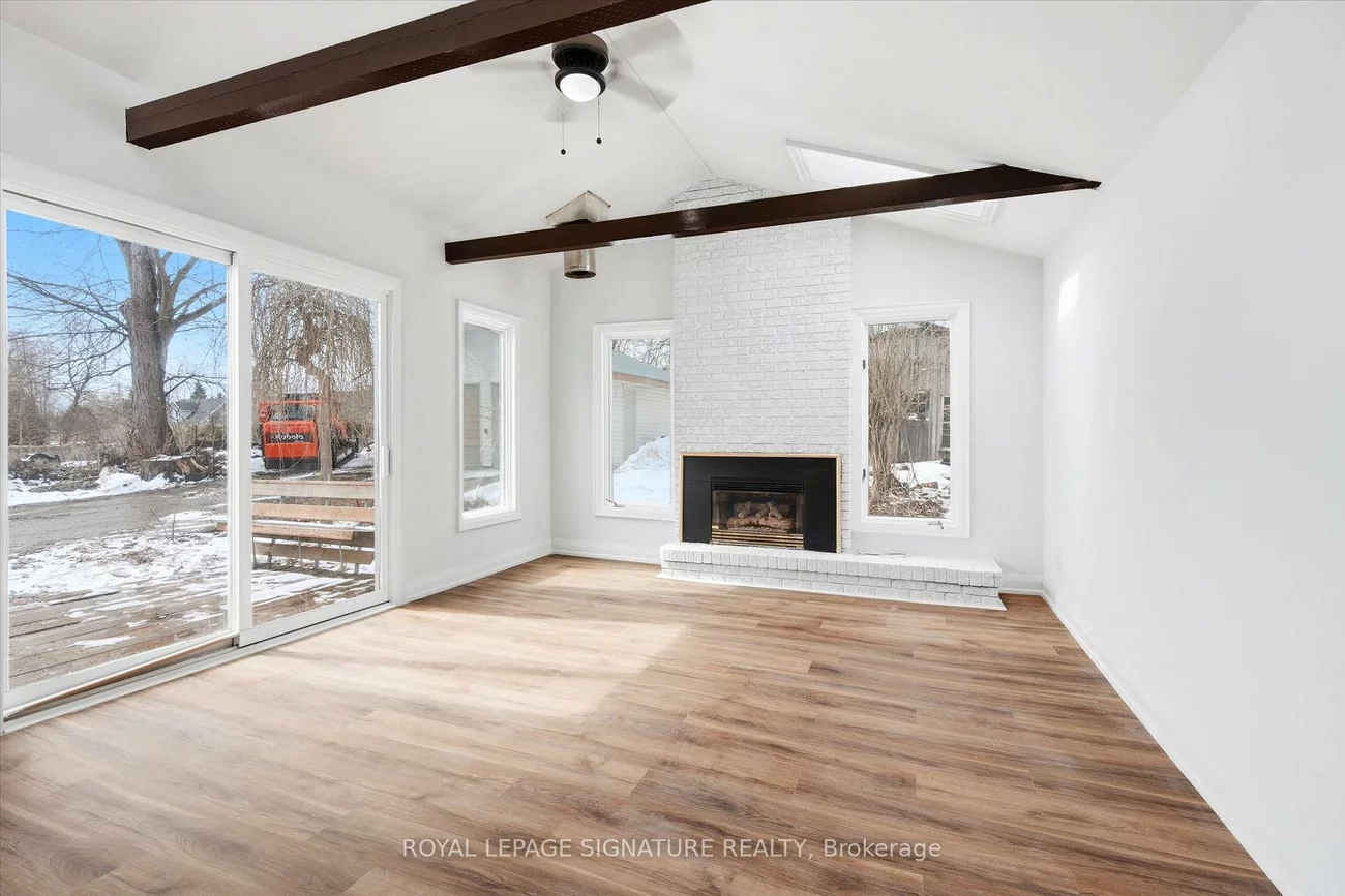 7866, Yonge, Stroud, Innisfil