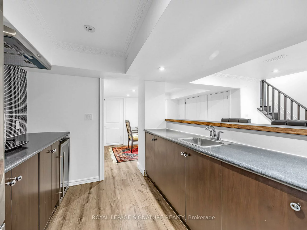 7866, Yonge, Stroud, Innisfil