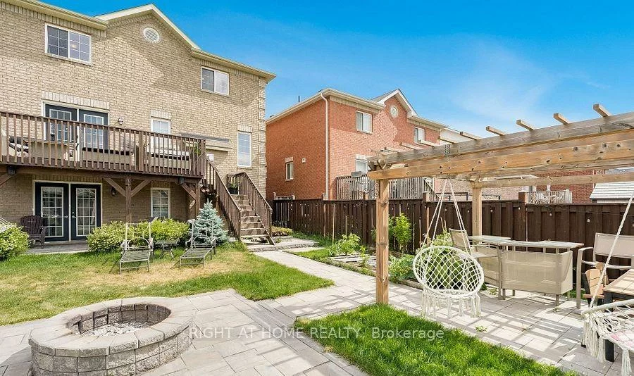 1373, Hunter, Alcona, Innisfil