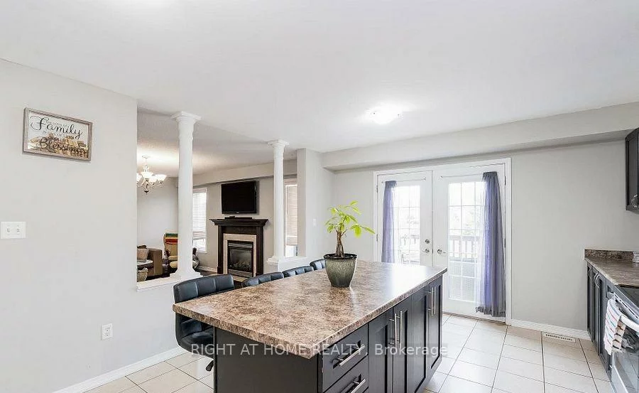 1373, Hunter, Alcona, Innisfil