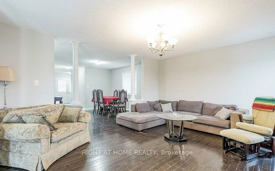 1373, Hunter, Alcona, Innisfil