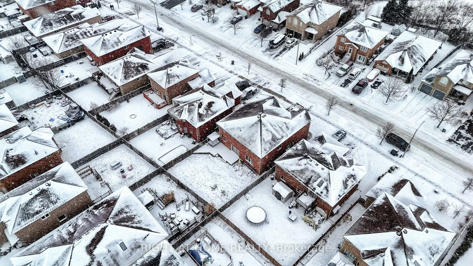 1215, Lowrie, Alcona, Innisfil