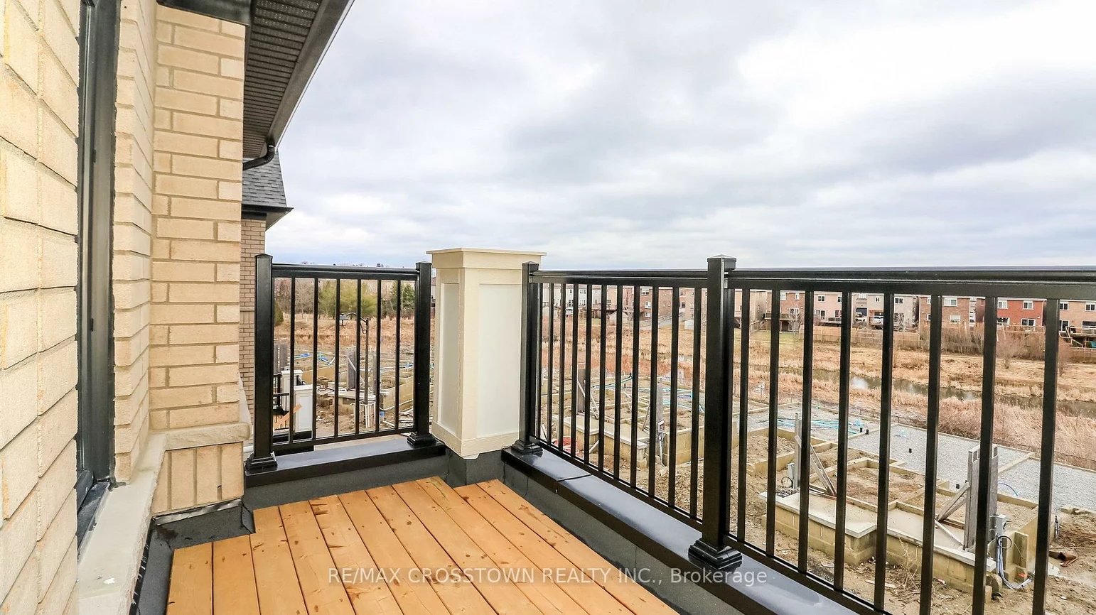 1989, Matteer, Alcona, Innisfil