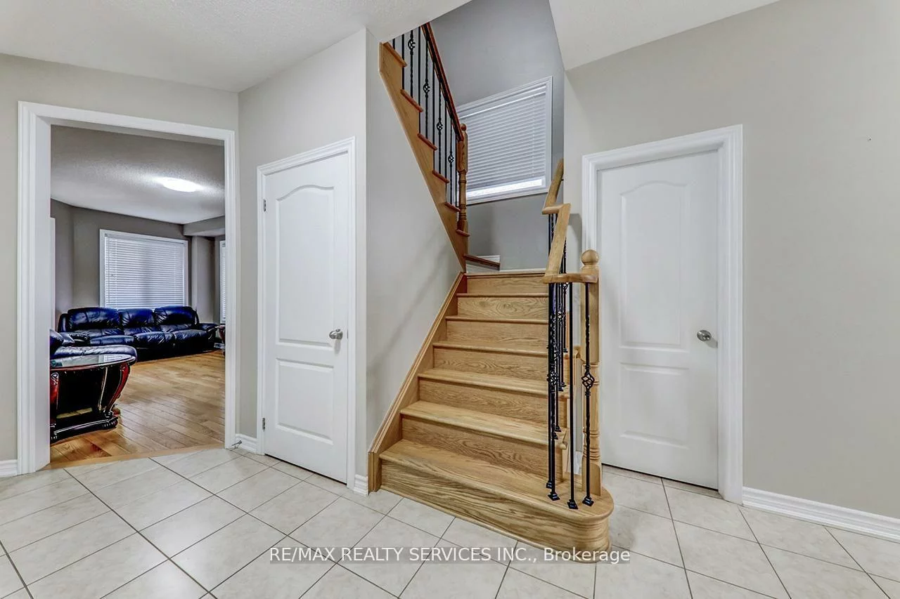 2179, Dawson, Alcona, Innisfil