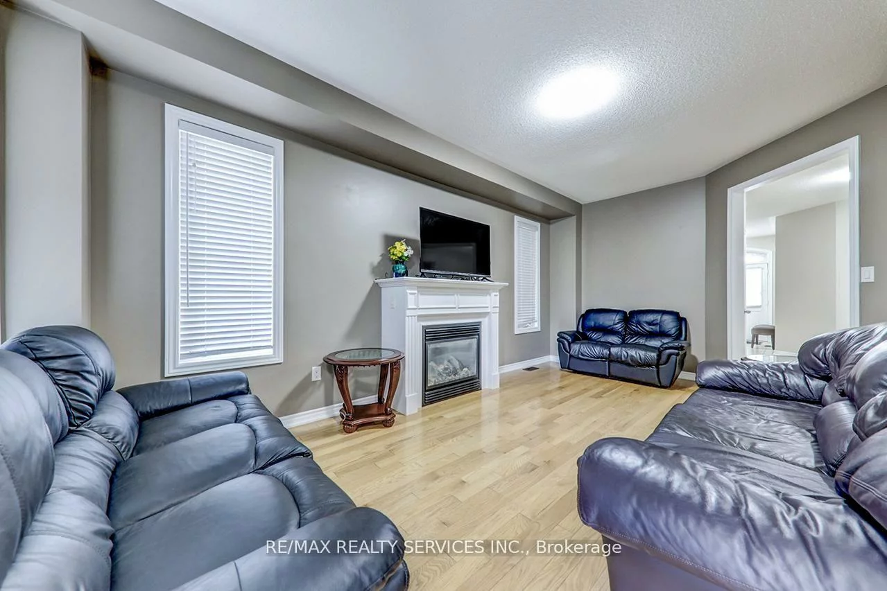 2179, Dawson, Alcona, Innisfil