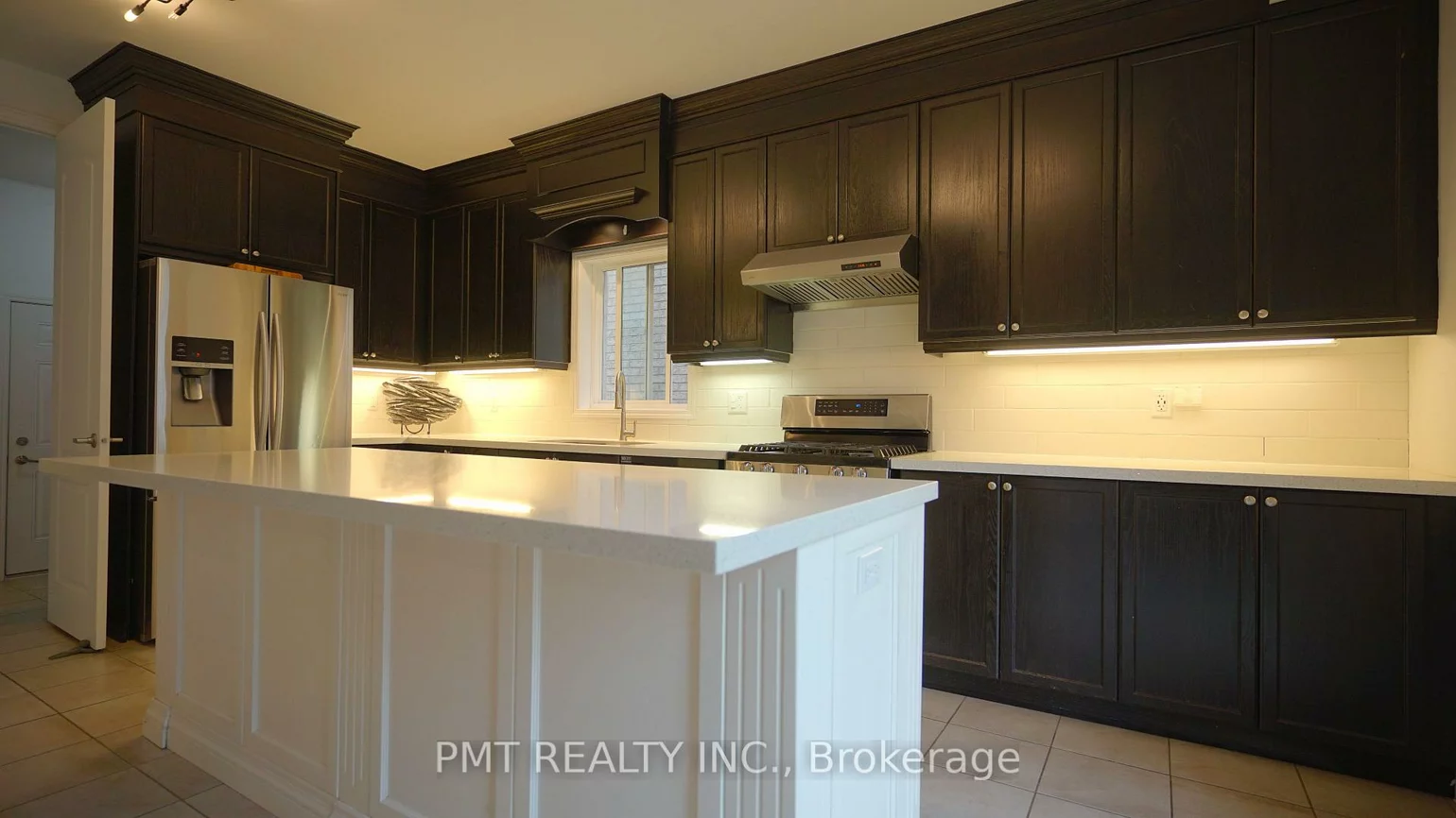 2068, Gibson, Alcona, Innisfil