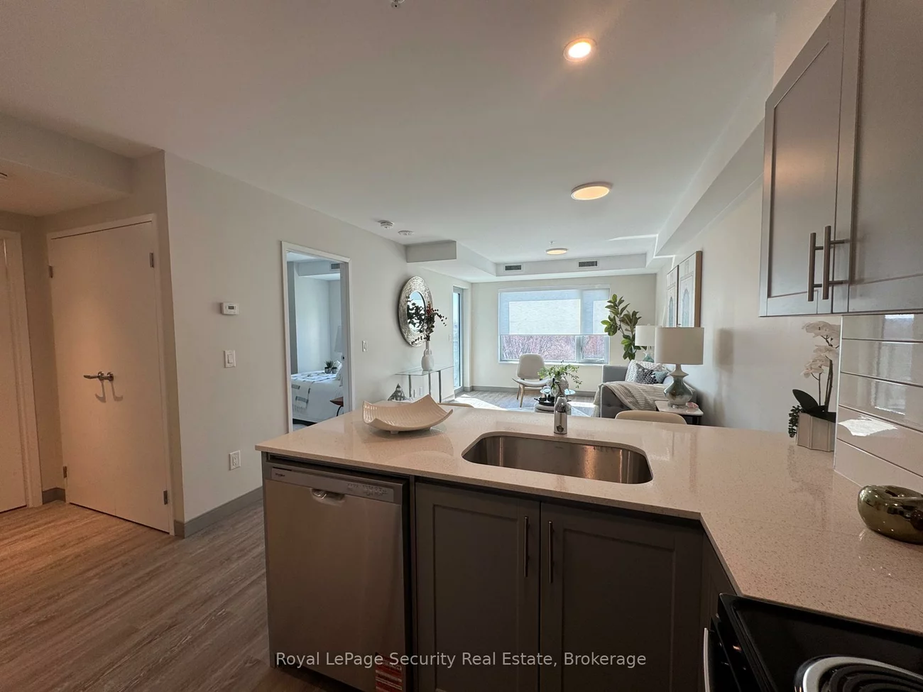 1015, Innisfil Beach, Alcona, Innisfil