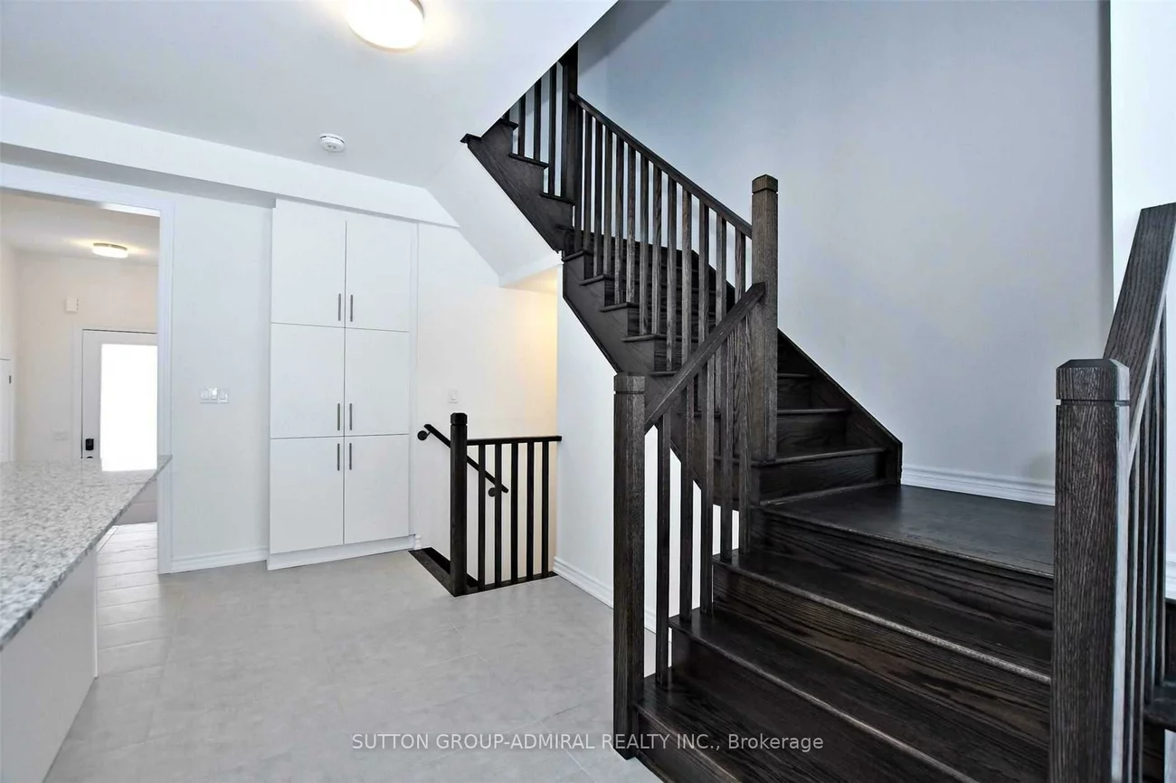 1477, Blackmore, Alcona, Innisfil