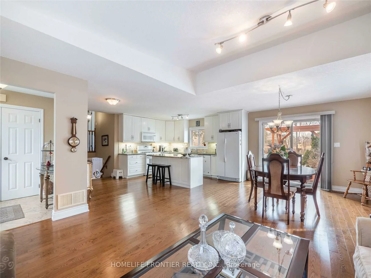 1049, 7th, Alcona, Innisfil
