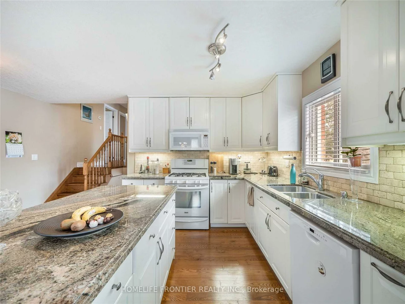 1049, 7th, Alcona, Innisfil