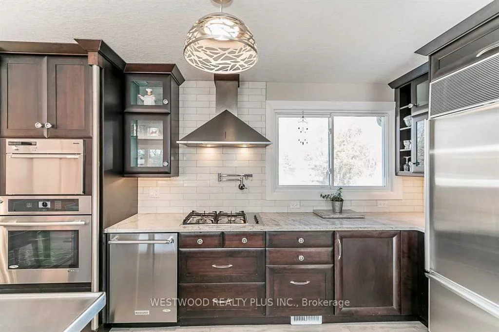 1042, Goshen, Alcona, Innisfil