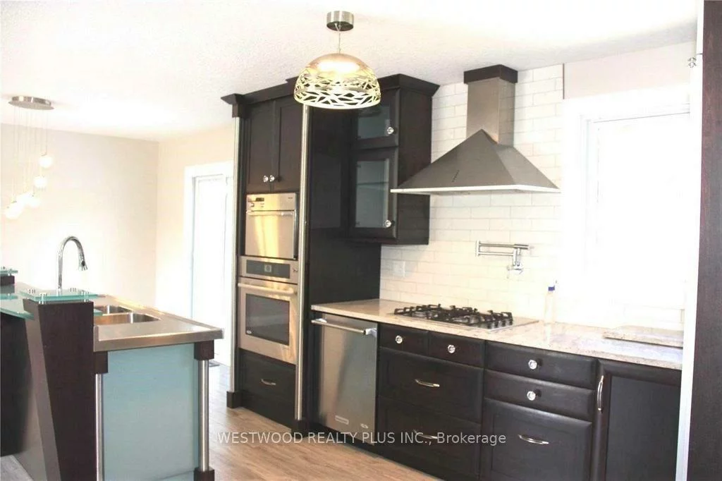 1042, Goshen, Alcona, Innisfil