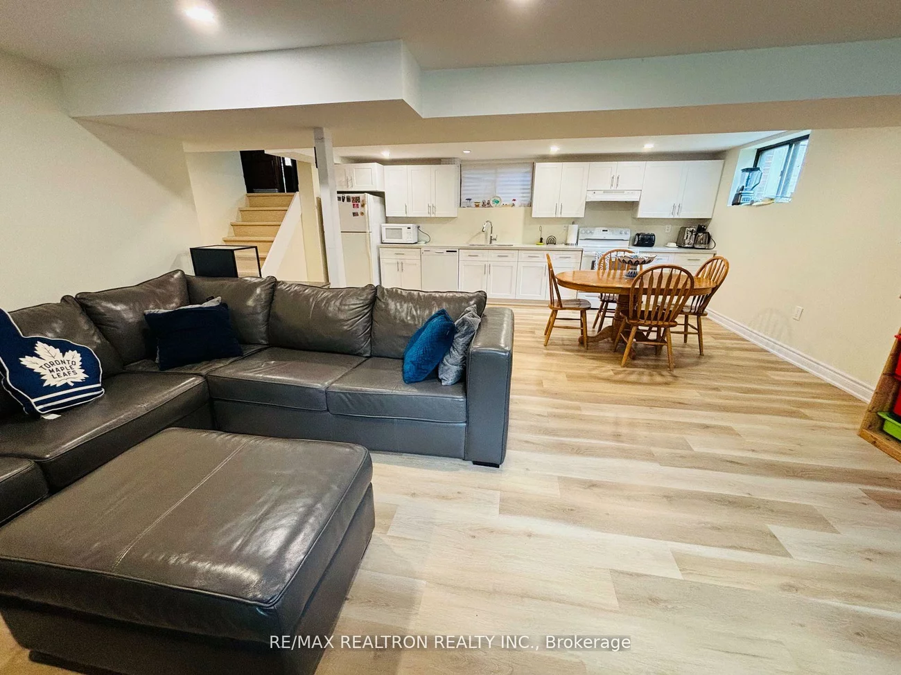 771, Cedarvale, Alcona, Innisfil
