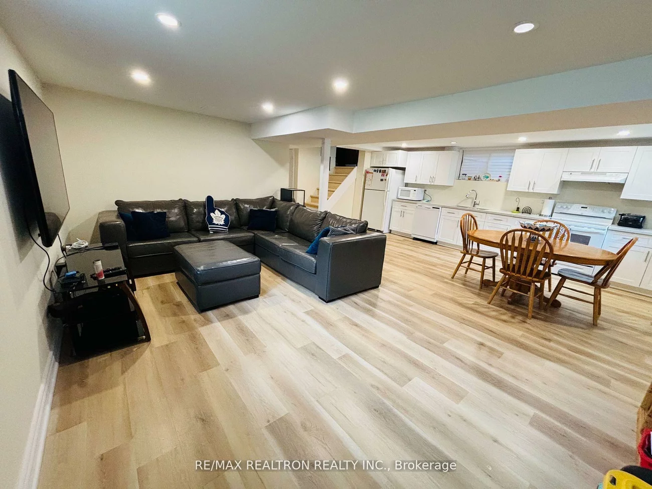 771, Cedarvale, Alcona, Innisfil
