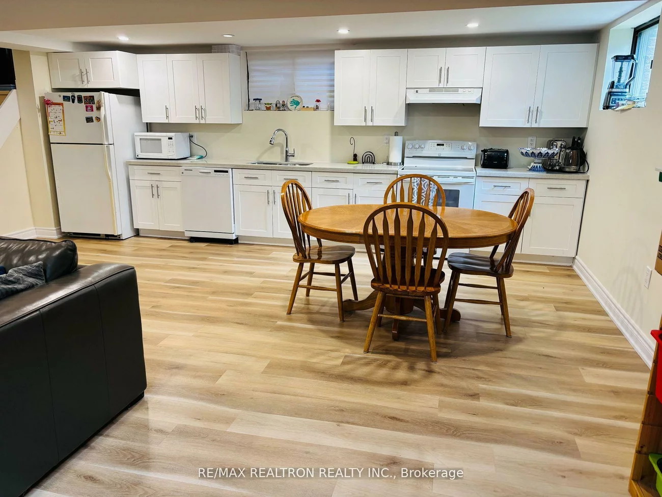 771, Cedarvale, Alcona, Innisfil