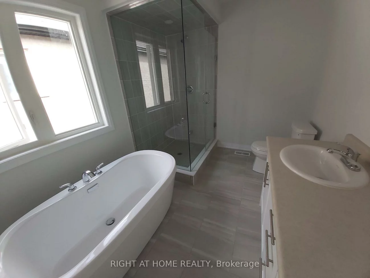 1437, Stovell, Lefroy, Innisfil
