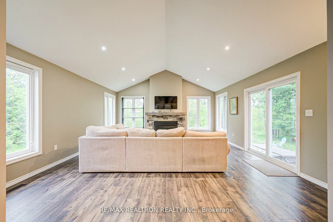 1147, Belle Aire Beach, Rural Innisfil, Innisfil