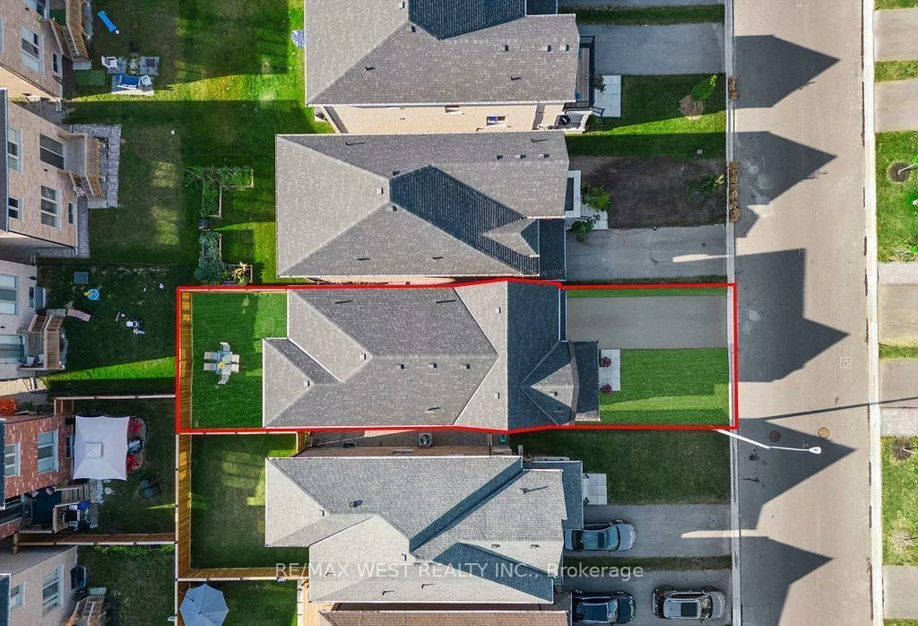 2132, Wilson, Alcona, Innisfil