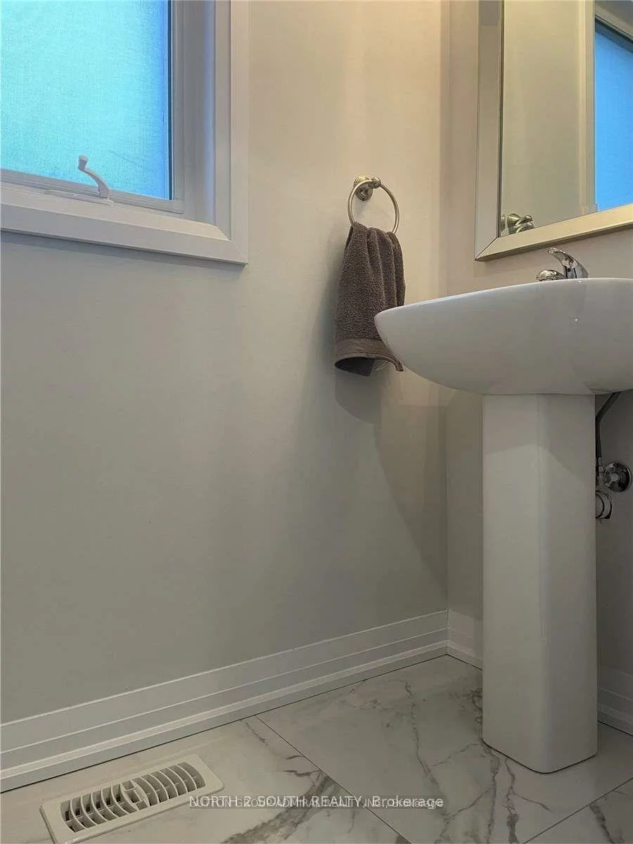 1376, Harrington, Lefroy, Innisfil