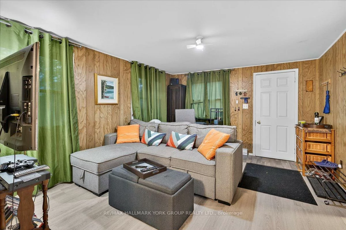 881, Clifton, Alcona, Innisfil