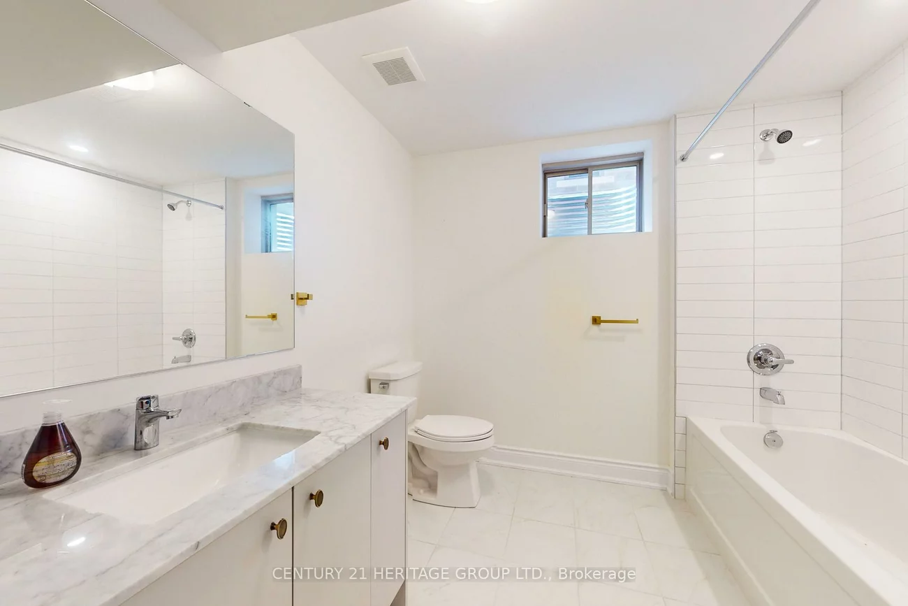 1409, Blackmore, Alcona, Innisfil