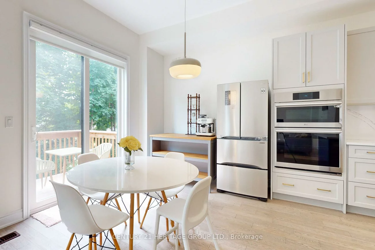1409, Blackmore, Alcona, Innisfil